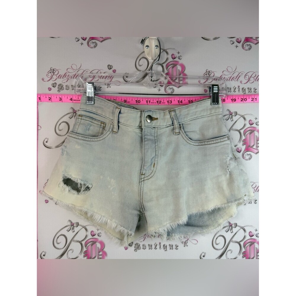 H&M shorts jeans mini booty white Light Blue Wash Distressed Denim Shorts